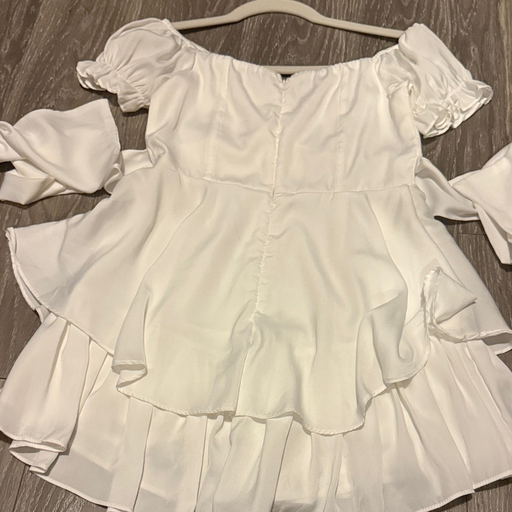 White Ruffled Off-Shoulder Dress American Threads - Picture 3 of 3